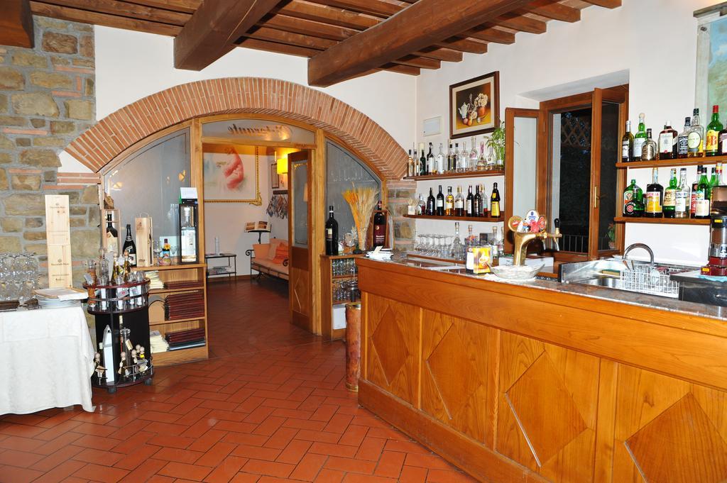 La Torricella Hotel Poppi Exterior foto