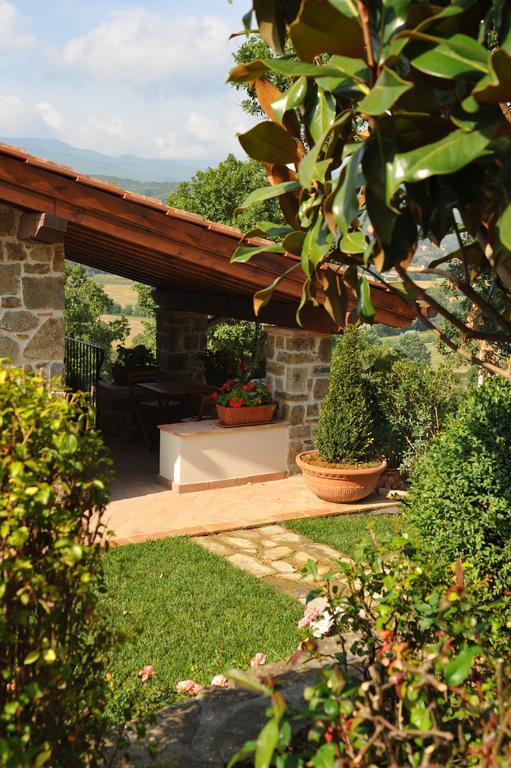 La Torricella Hotel Poppi Exterior foto