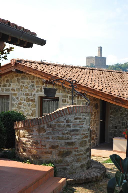 La Torricella Hotel Poppi Exterior foto